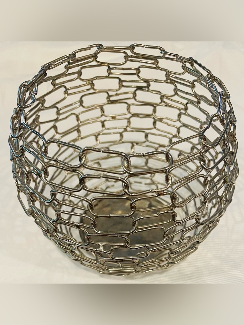 Vintage Modern Catherine Malandrino Silver Paperclip Bowl, pegged feet